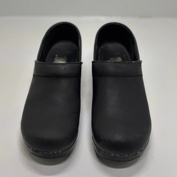 Dansko Professional Black Leather Clogs Women EU 40 US 9.5–10 Nursing Chef Shoes - Picture 4 of 11